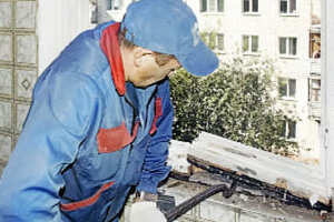 Демонтаж старых окон