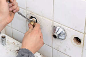 Демонтаж смесителей, кранов